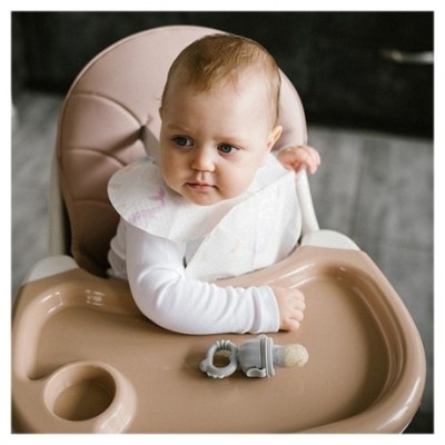 Kousátko na krmení - Dino