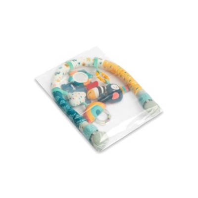 Plyšový oblouk s hračkami - Duha