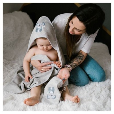 Bambusová osuška s kapucí Koala 100x100 cm - šedá